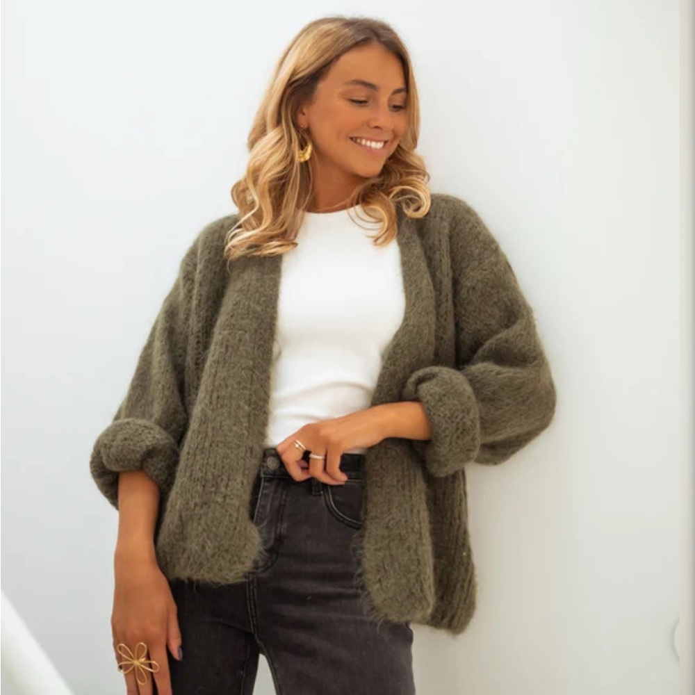 Easy Clothes Alina Cardigan - Khaki